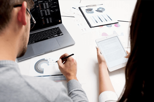 Axtrovien comunidade e apoio